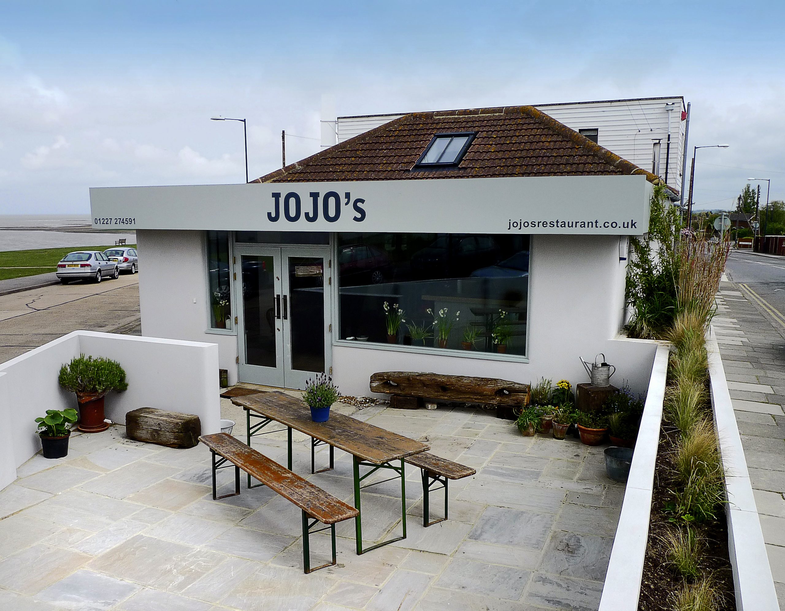 The exterior of Jojo's Restaurant in Kent